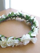 お花冠　たくさんのホワイトローズ