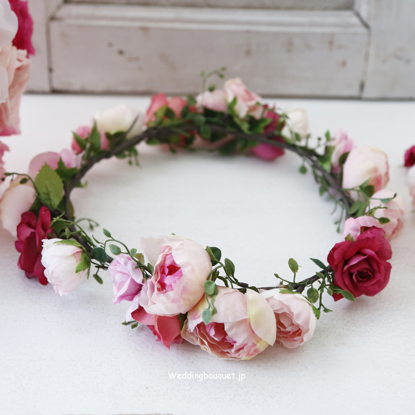 花冠 丸く咲くピンクのバラとローズピンク | ウェディングブーケ.jp