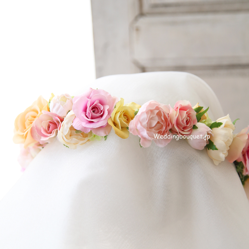花冠 淡いオレンジとピンク黄色のバラ | ウェディングブーケ.jp