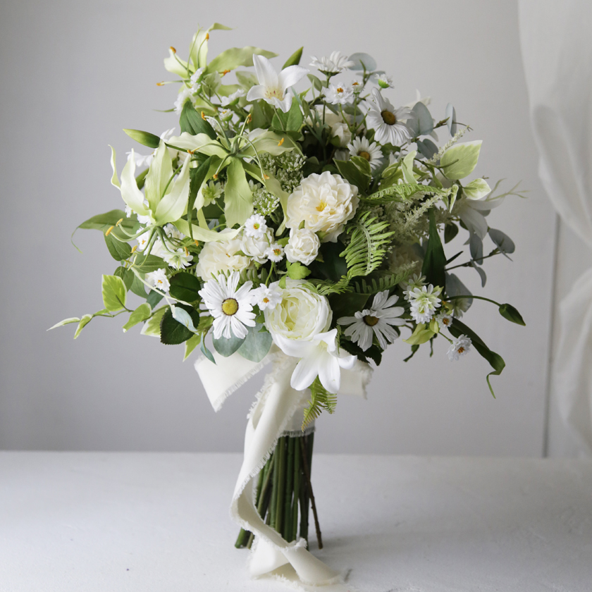 Gabriella様ご検討用＊春色カラーのブーケ＊お花・グリーンイメージ Gabriella様ご検討用＊春色カラーのブーケ＊お花・グリーンイメージ