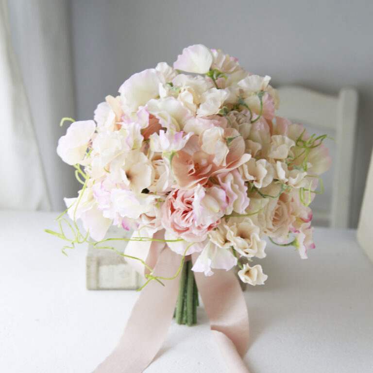 ウェディングブーケ（シャワー） ウェディングブーケ.jp